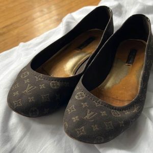 Authentic Louis Vuitton Ballet Flats